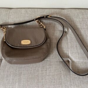 Elegant Taupe Leather Crossbody Bag